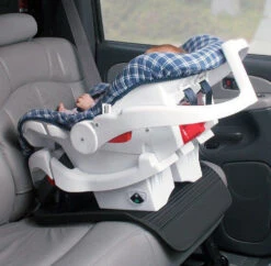 Prince Lionheart 2-Stage Seatsaver Autostoel Beschermcover 0300 11 Prince Lionheart 2-Stage Seatsaver Autostoel Beschermcover 0300 -Baby Verkoop Prince Lionheart 2 Stage Seatsaver Autostoel Beschermcover In Gebruik 5