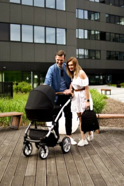 Tako Space Black Kinderwagen Incl. Tas 04 -Baby Verkoop Tako Space Black Kinderwagen incl. Tas 04 19