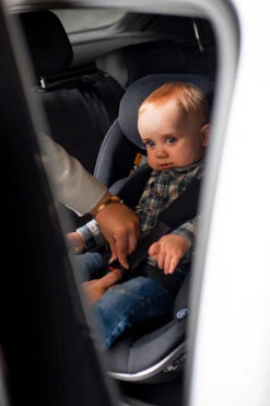 Ding Mace Black/Grey 360° I-Size Autostoel 0-36kg DI-111917 -Baby Verkoop di 111917 lifestyle 01 1