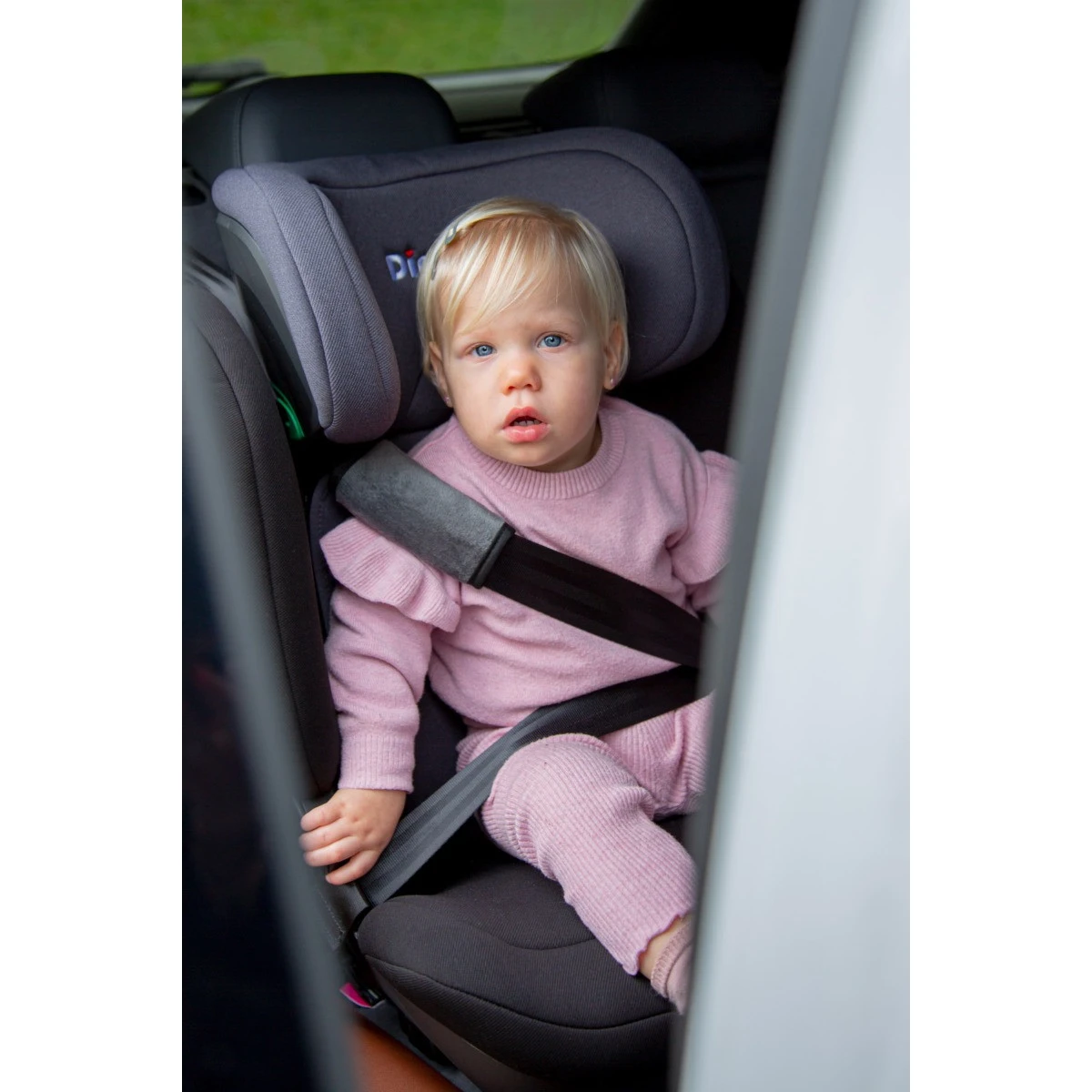 Ding Aron Black I-Size Autostoel 15-36 Kg DI-111920 10 Ding Aron Black I-Size Autostoel 15-36 Kg DI-111920 - Image 8