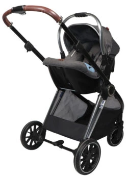 Ding Fenix Grey/Silver 3-in-1 Combi Kinderwagen Incl. Autostoel 33 Ding Fenix Grey/Silver 3-in-1 Combi Kinderwagen Incl. Autostoel -Baby Verkoop ding fenix greysilver kinderwagen15