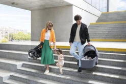 Kinderkraft Nea Deep Grey 2-in-1 Kinderwagen KSNEA000DGR2000 -Baby Verkoop kinderkraft nea 2 in 1 kinderwagen sfeer 4 1